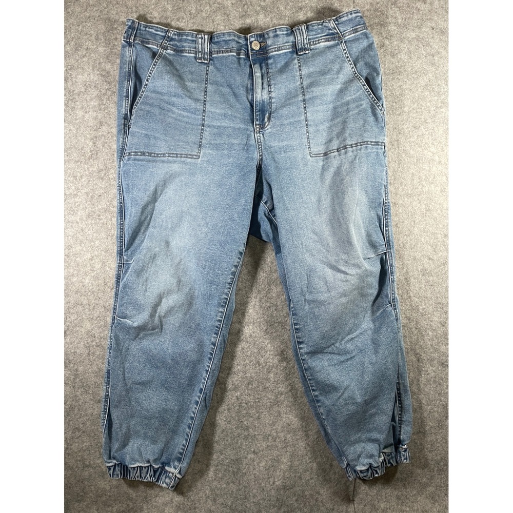 Torrid Light Wash Denim Joggers Women Plus Size High Rise Elastic Cuff Jeans